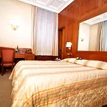Hotel Dock Rom