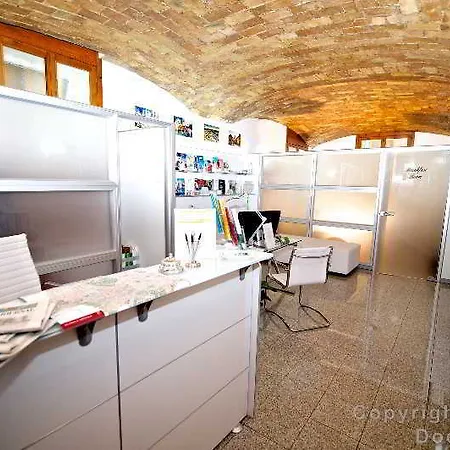 Dock Hotel 3*