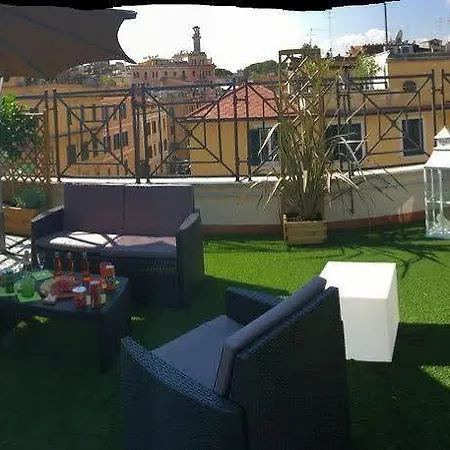 Dock Hotel 3*